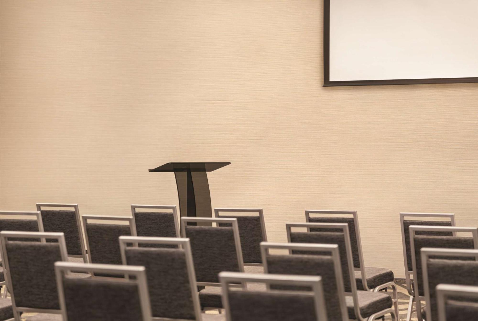Hilton Knoxville Airport Alcoa Luaran gambar